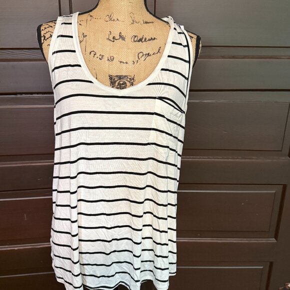 Black & White Striped Tank - Picture 1 of 2